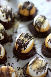 dark chocolate salted caramel dipped marshmallows - baker by nature